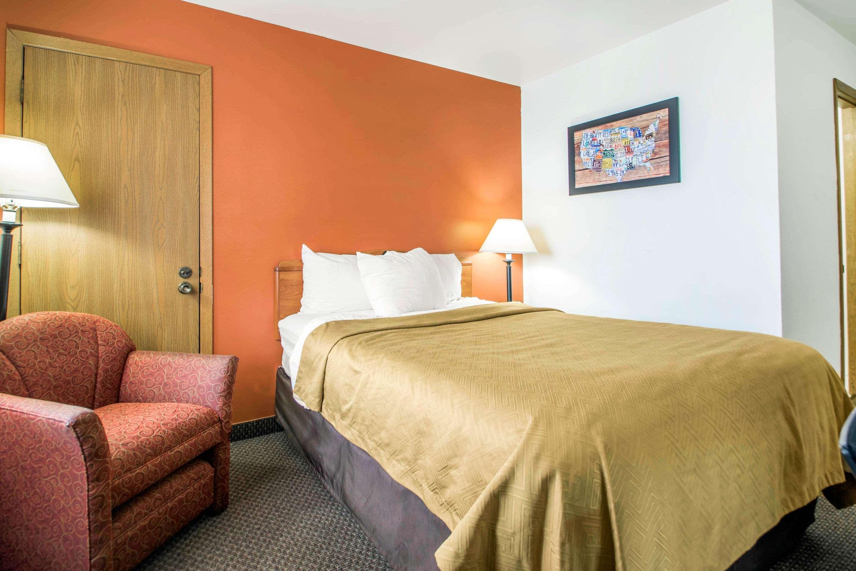 Hotel Clarion Pointe Tomah Exterior foto