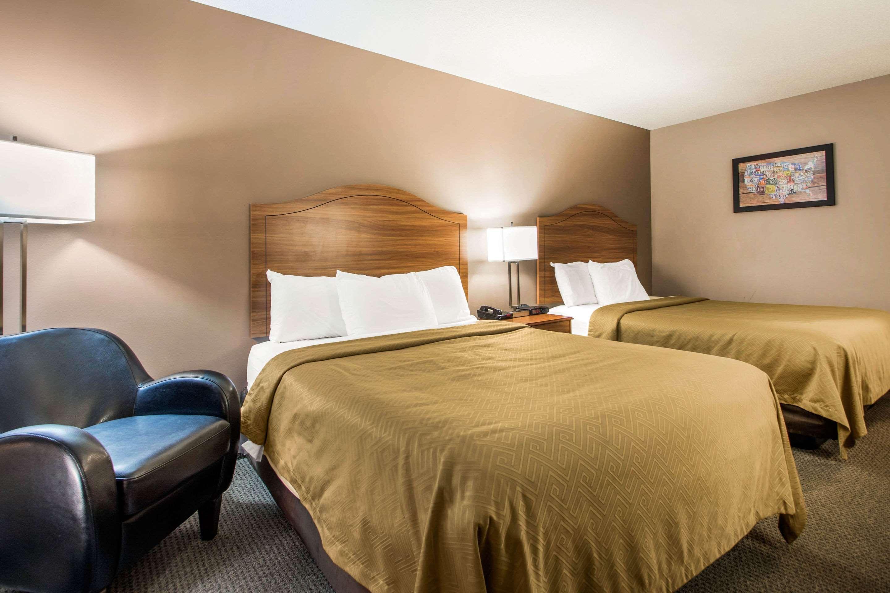 Hotel Clarion Pointe Tomah Exterior foto